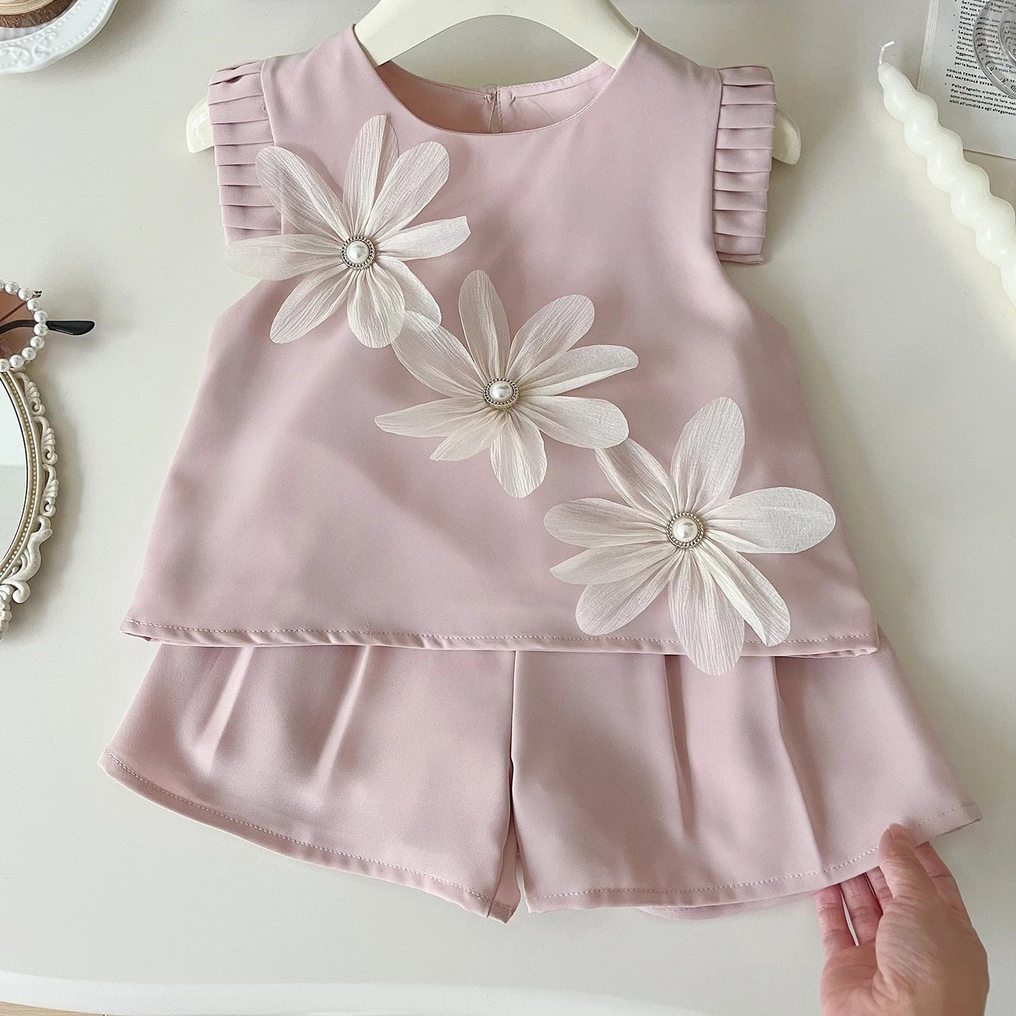 Children's Suit For Girls Summer Cute Three Flowers Short Sleeve Tshirt + Shorts 2 PC Sets Casual Outfit Baby Kids Clothing 