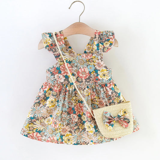 Fashionable Floraln Dress with Crossbody Bag