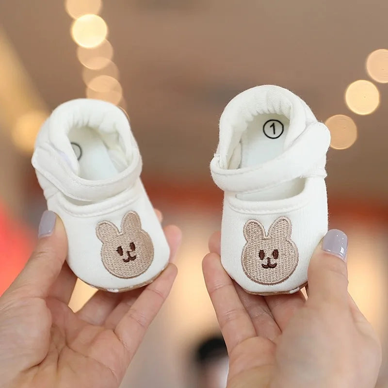 Cute Bear Soft Sole Comfortable Sandals for Infants and Toddlers