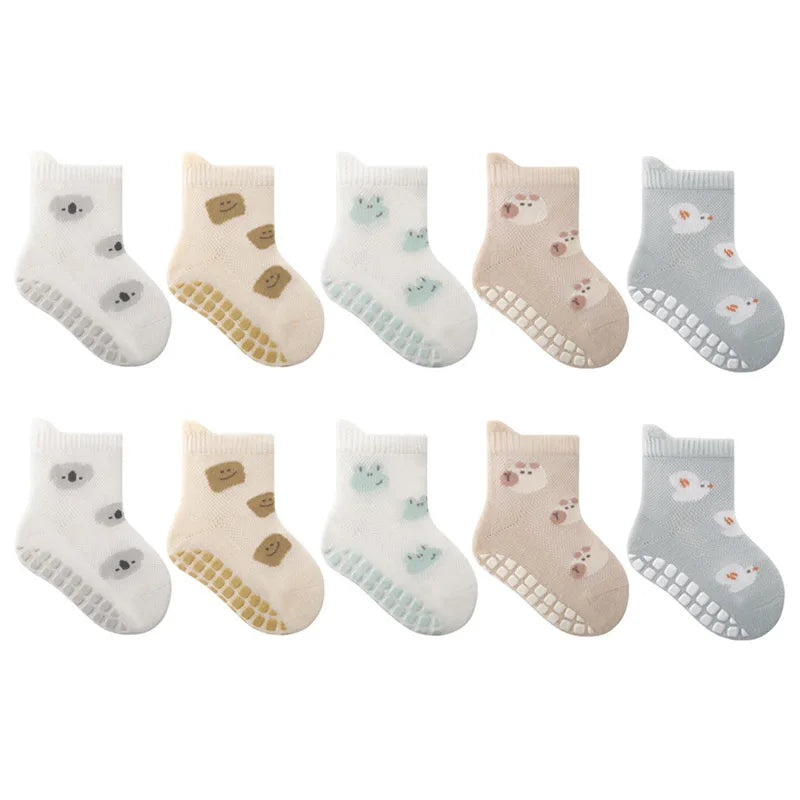 5 Pairs Childrens Non-Slip Socks Cute Cartoon Pattern Kids Boys Girls Floor Socks Comfortable Breathable for Toddler