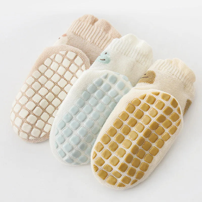 5 Pairs Childrens Non-Slip Socks Cute Cartoon Pattern Kids Boys Girls Floor Socks Comfortable Breathable for Toddler